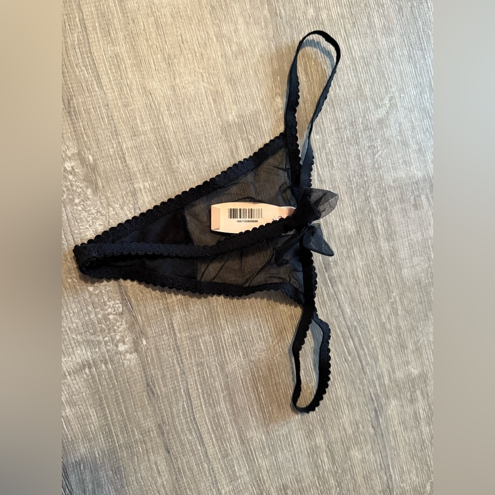Victoria's Secret Lace Panty Thong Black Bow Sheer - Picture 2 of 3